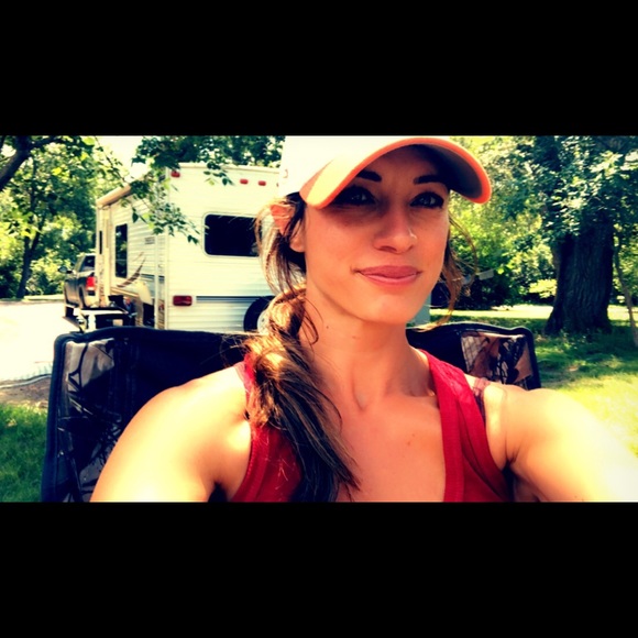 Meet your Posher, Lindsey - Picture 1 of 1